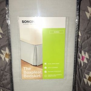 Sonoma king bed skirt